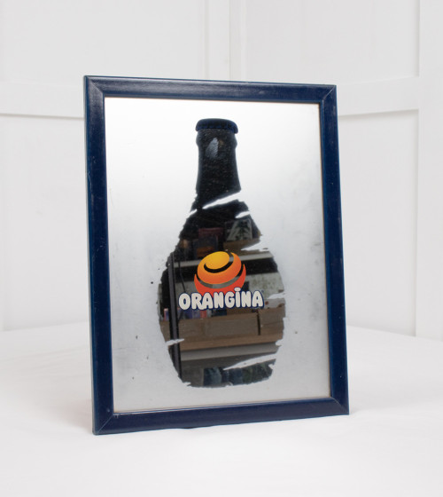 Mirall publicitari ORANGINA