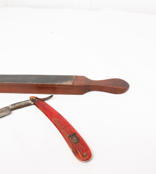 Navaja de barbero LASSERRE con caja