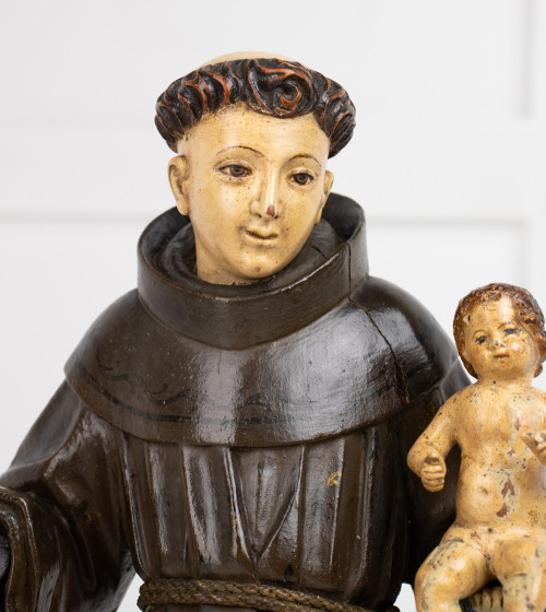 Sculpture of Saint Anthony of Padua
