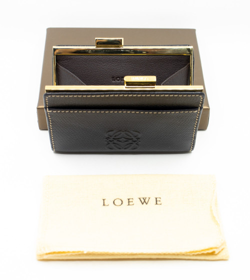 Monedero LOEWE de cuero negro con caja