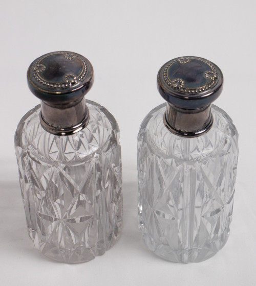 Ensemble de 2 flacons de parfum en cristal
