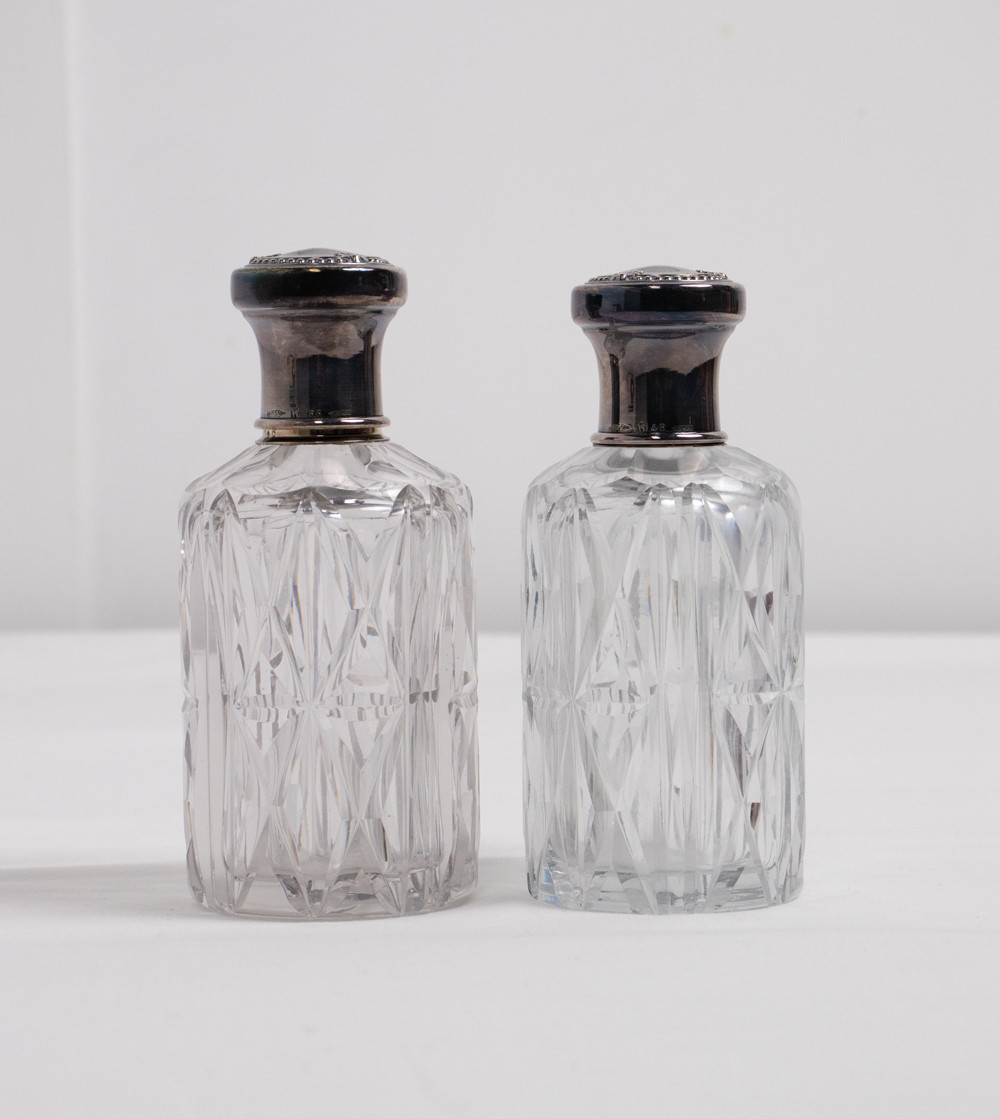 Ensemble de 2 flacons de parfum en cristal