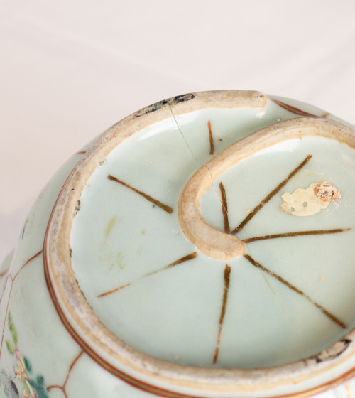Ancient Chinese celadon (18 cm Ø)