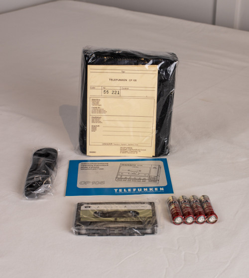 TELEFUNKEN CP105 cassette player without headphones