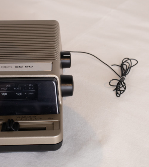 Radio despertador EC90, TELEFUNKEN