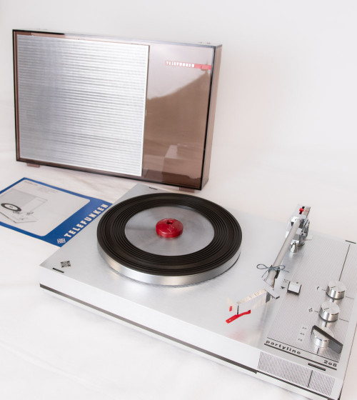 Tourne-disque Partyline 208 TELEFUNKEN 4sp