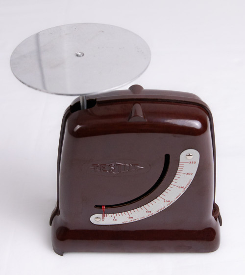 Balance avec plateau aluminium TESTUT 350gr