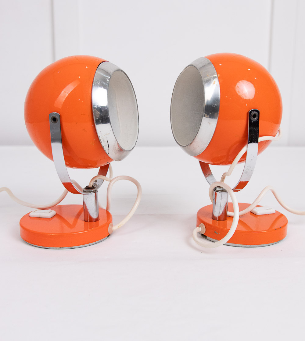 Ensemble de lampes oranges