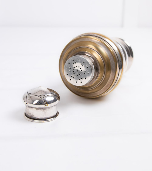 Coctelera metal plateado