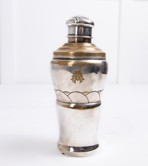 Coctelera metal plateado