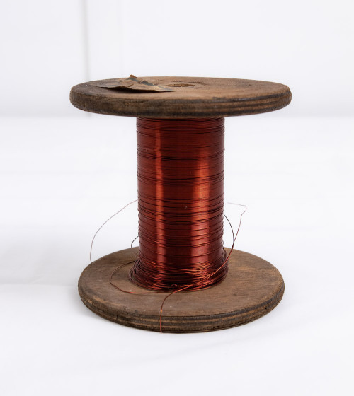 Bobine de fil de cuivre