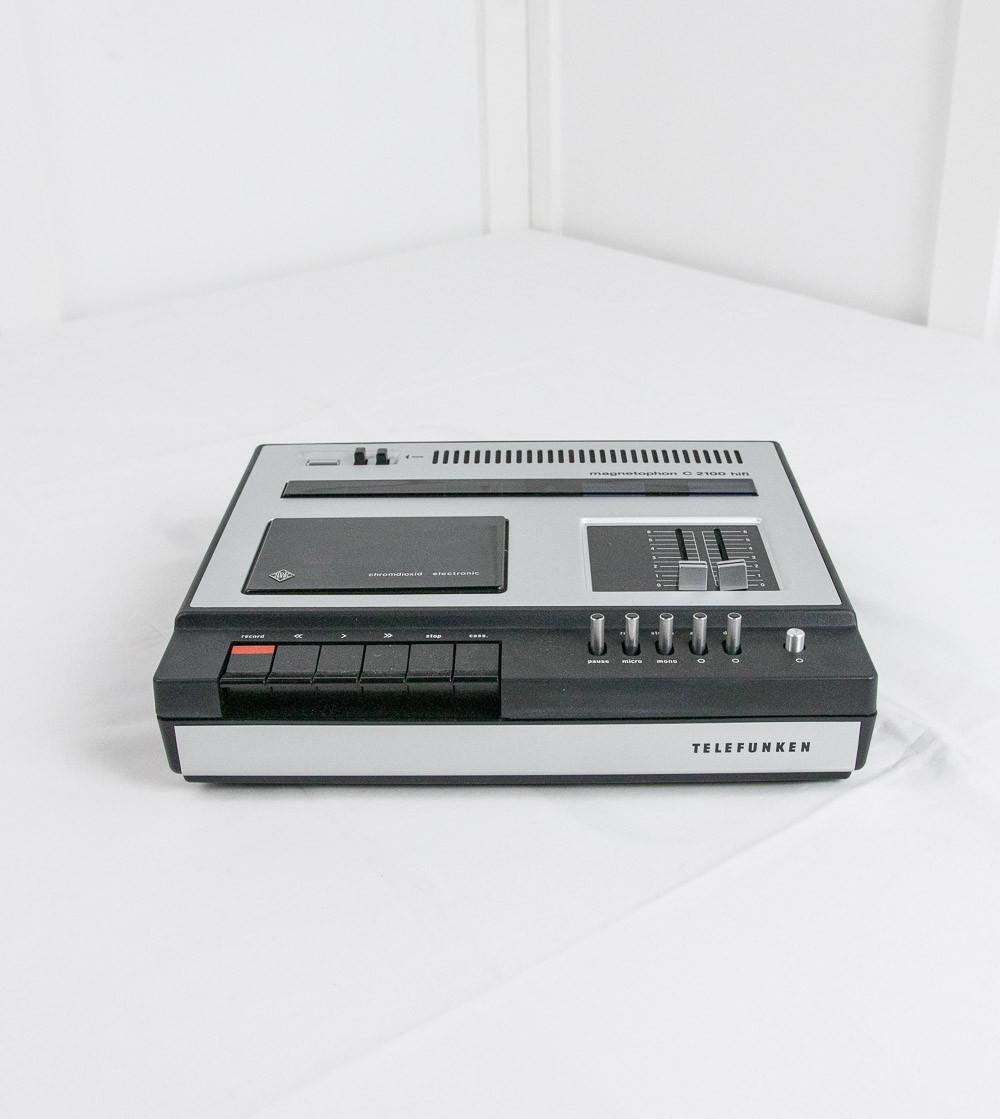 Gravadora de casset Hi-Fi TELEFUNKEN MC2100 Gravadora de casset Hi-Fi TELEFUNKEN MC2100