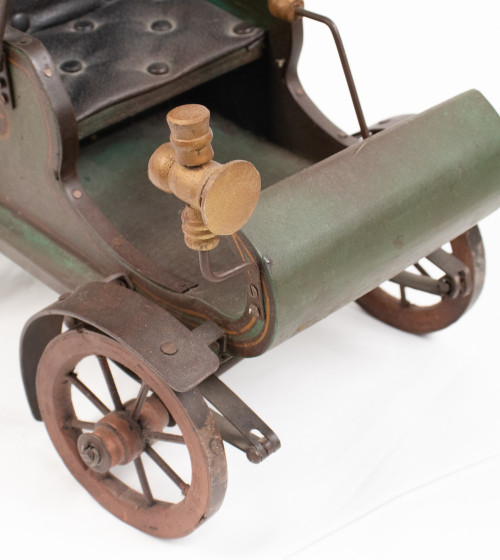 Coche de madera años 1930