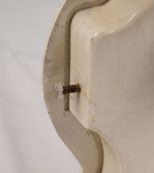 Balance blanche avec plaque en laiton (lb et oz)